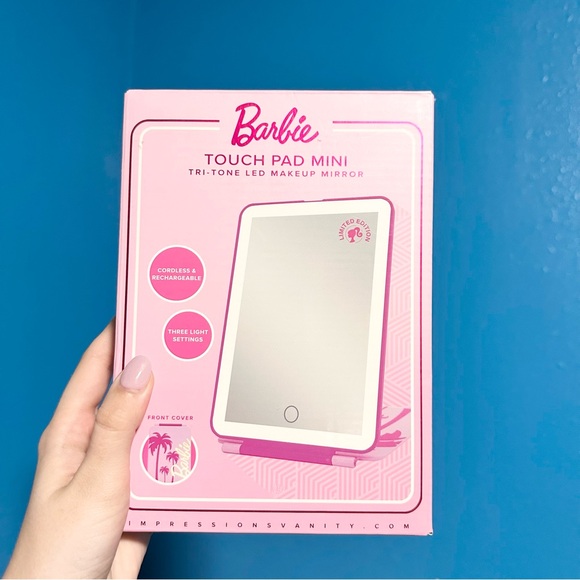 impressions x barbie - touch pad mini mirror - Picture 3 of 5